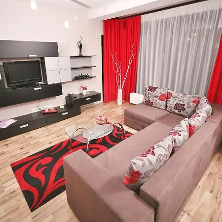 Twins Apartment *