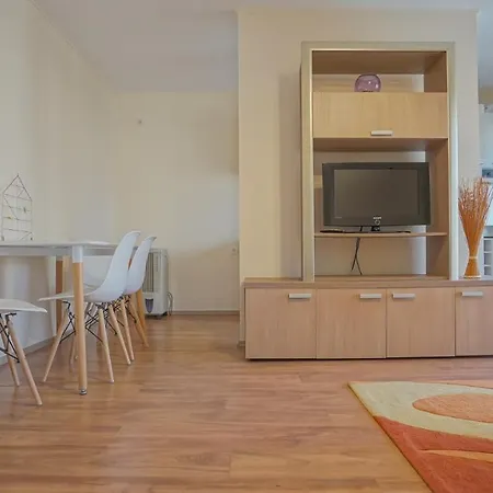 Twins Apartment
